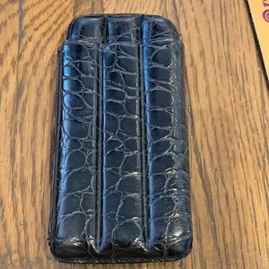 Black leather mock croc cigar holder holds three cigars